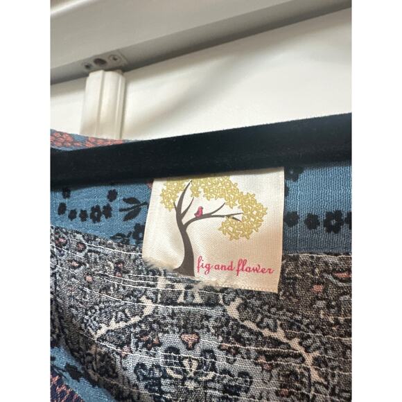 Fig and Flower Blue with Mauve Pink Boho Pattern Blouse - Picture 3 of 6